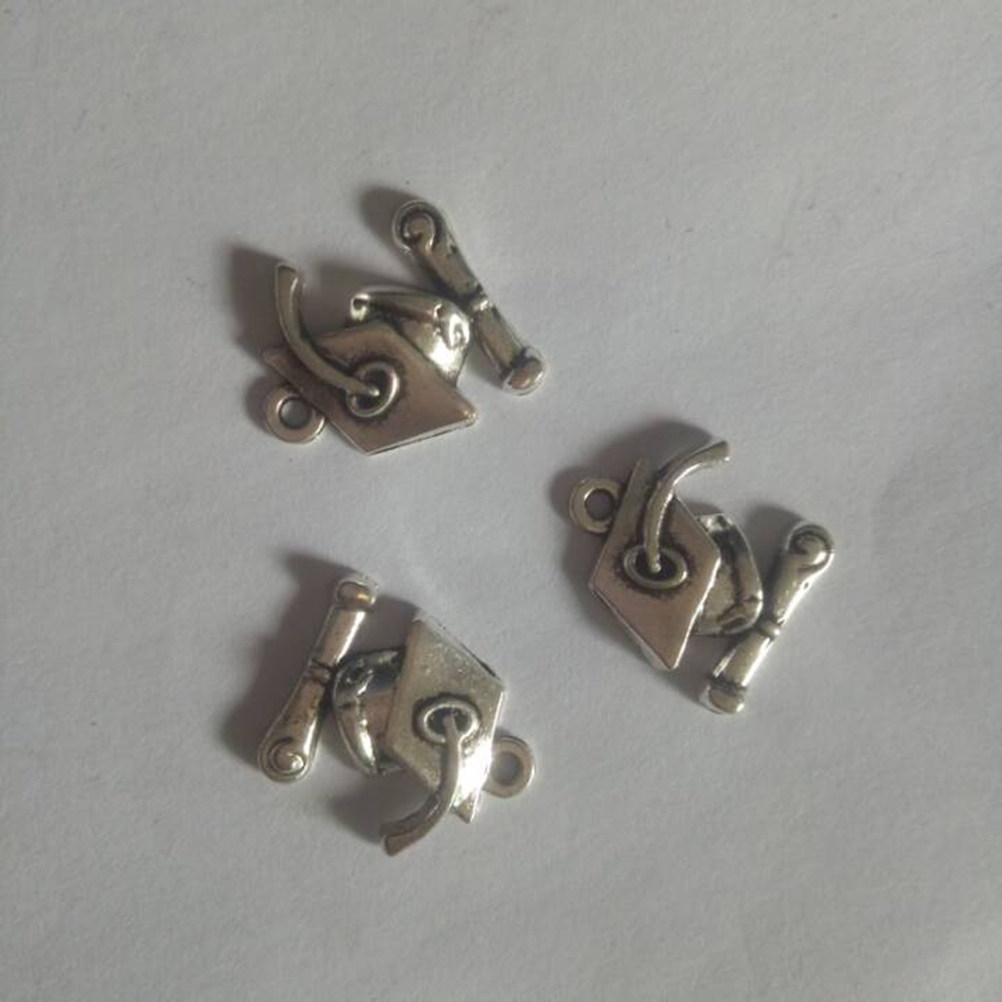 40 stuks diploma-hangers van l - Jewelry Making Diploma recensie en prijs